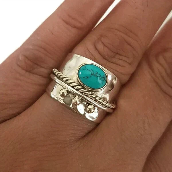 Vintage Ring with Sapphire