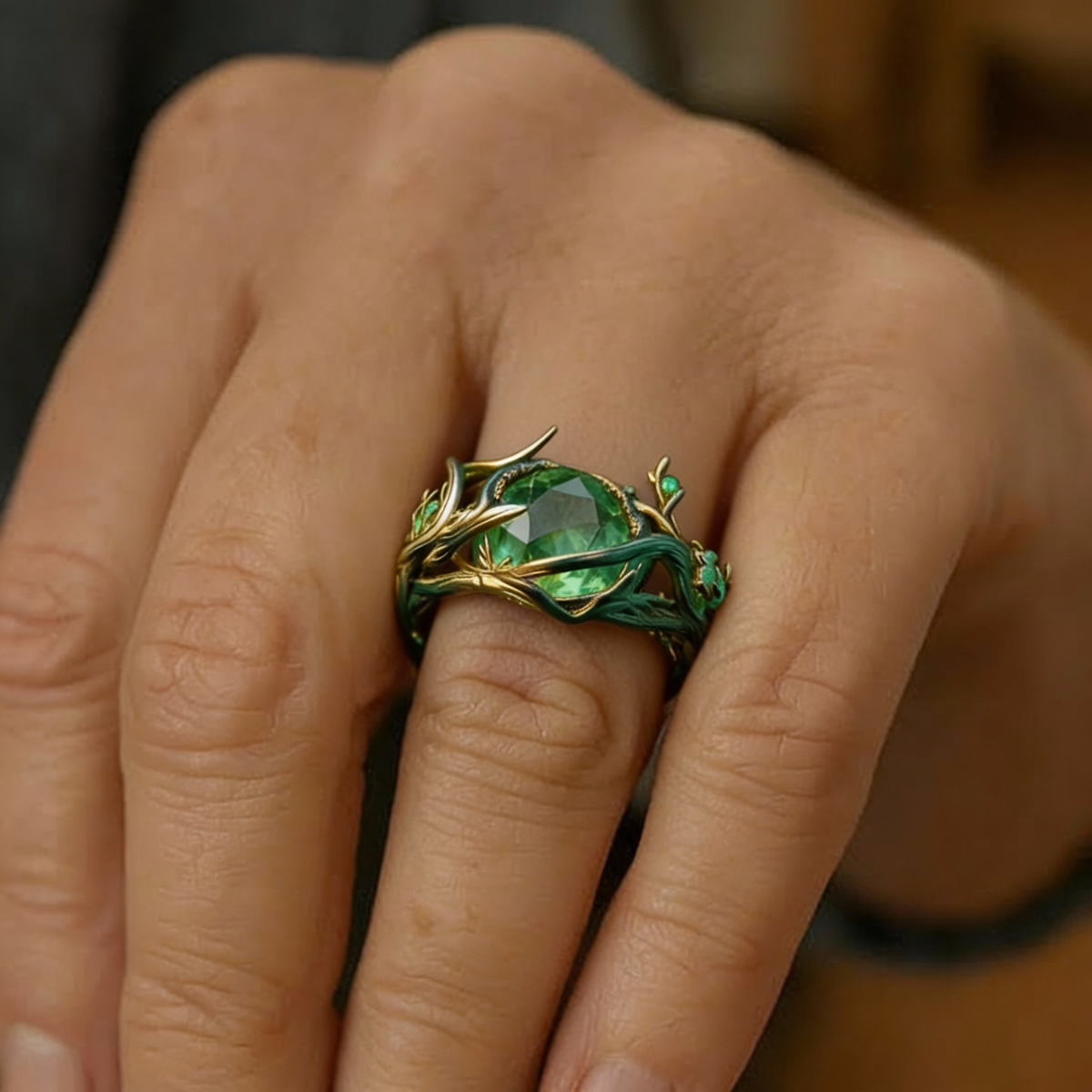 Vintage Ring with Green Crystal