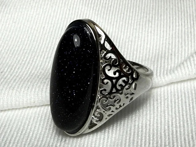 Vintage Ring with Zircon Inlay