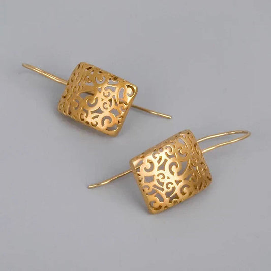 Gold-Plated Filigree Dangle Earrings with Unique Ivy Pattern