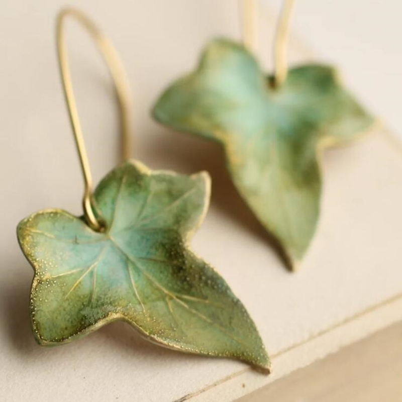 Elegant Ivy Leaf Dangle Earrings for Nature Lovers