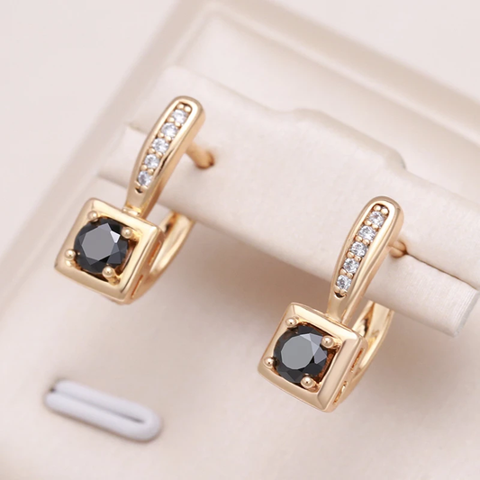 Elegant earrings with black cubic zirconia and sparkling stones