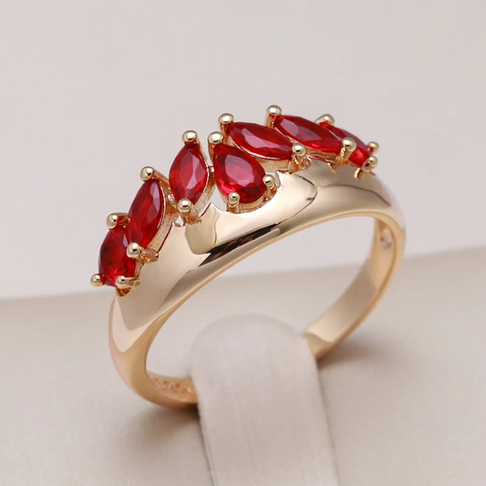 Elegant Ring with Red Crystals