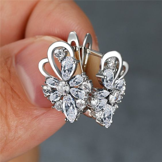 Brilliant Cubic Zirconia Flower Design Earrings for Elegant Sparkle
