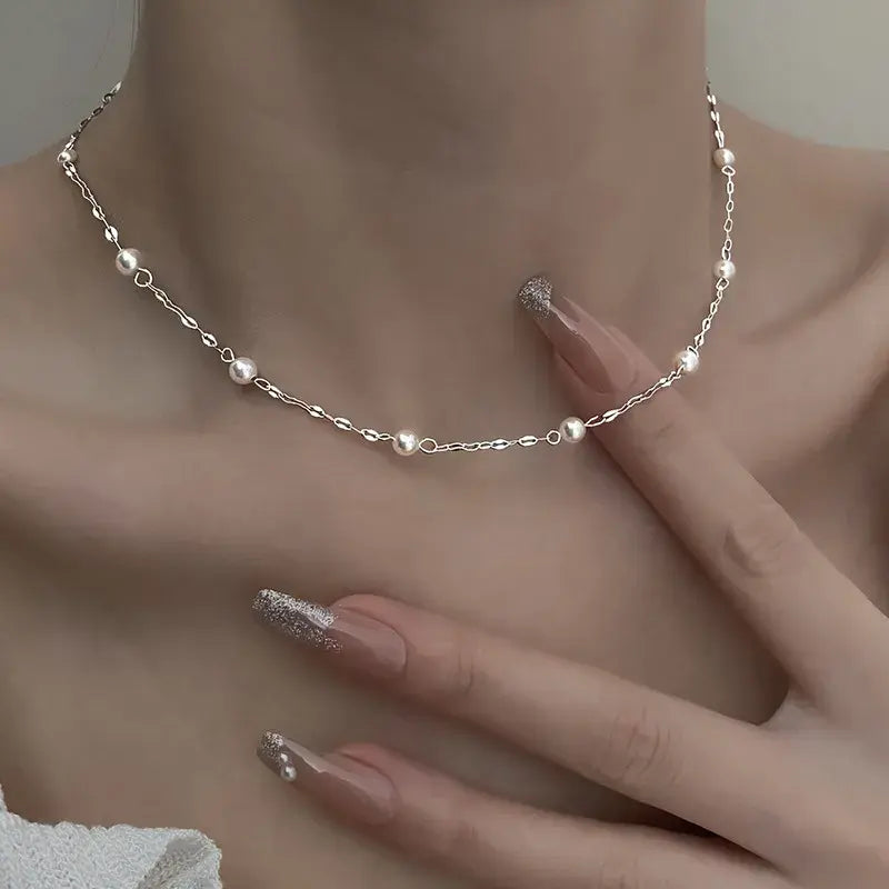 Elegant Link Chain with Delicate Freshwater Pearls for Special Moments