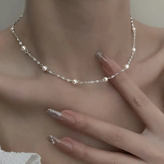Elegant Link Chain with Delicate Freshwater Pearls for Special Moments