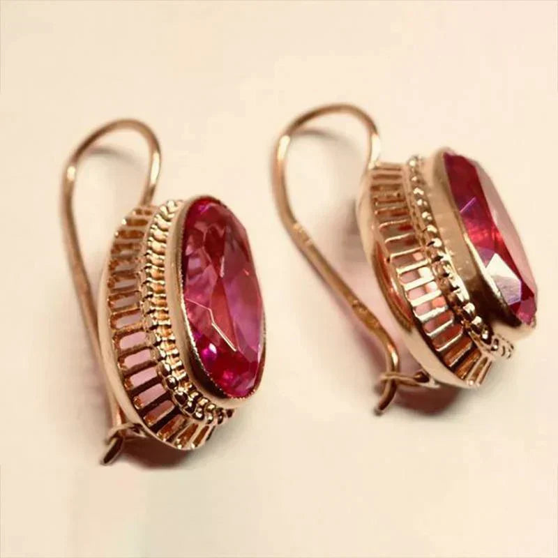 Elegant pink earrings with sparkling stones