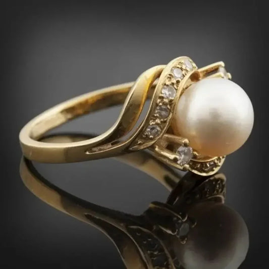 Vintage Ring with Gold Pearl Center