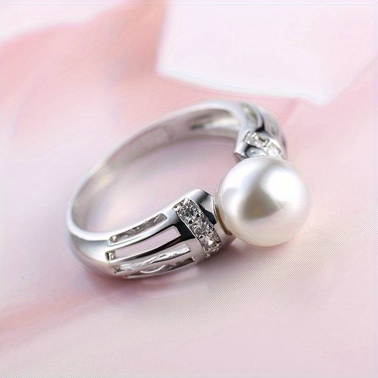 Vintage Crown Ring with Pearls
