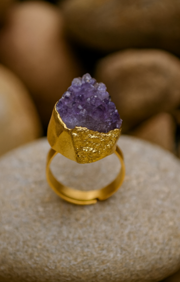 Laura Amethyst Ring