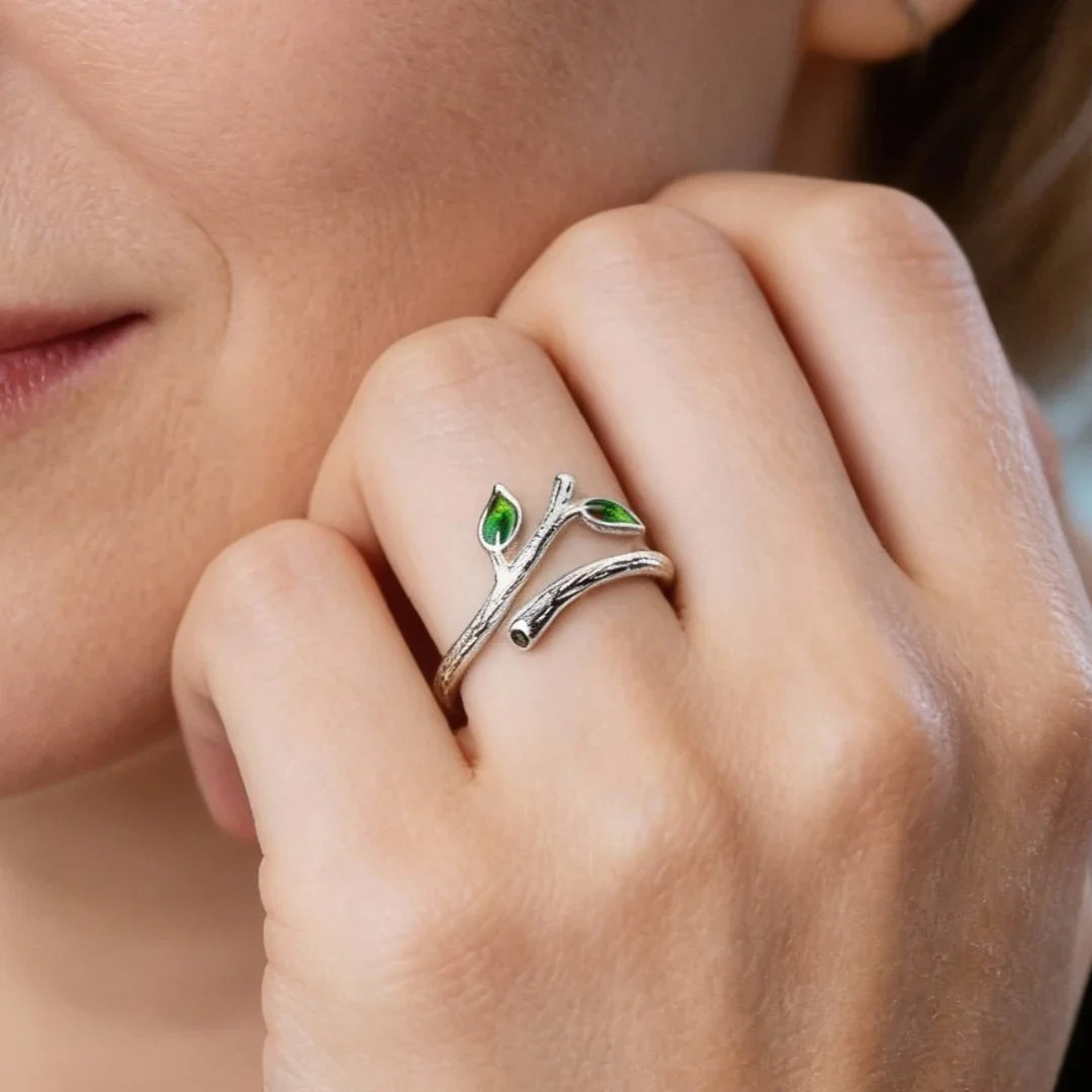 Tree Branch Ring in Silver