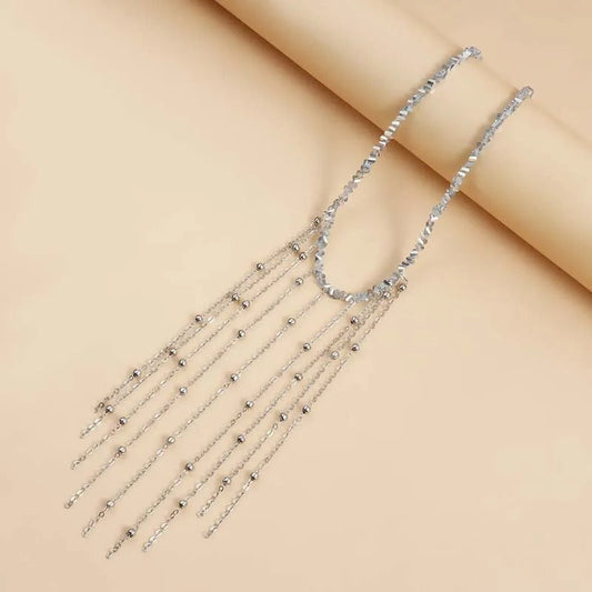 Elegant Hair Accessories with Rhinestones and Pearl Fringe Design