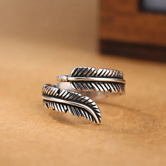 Vintage Feather Ring in Stainless Steel