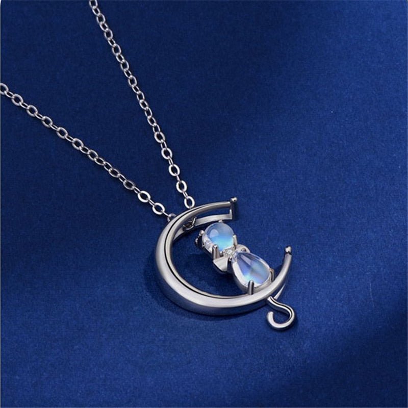 Crescent Moon Necklace with Cat Moonstone Pendant